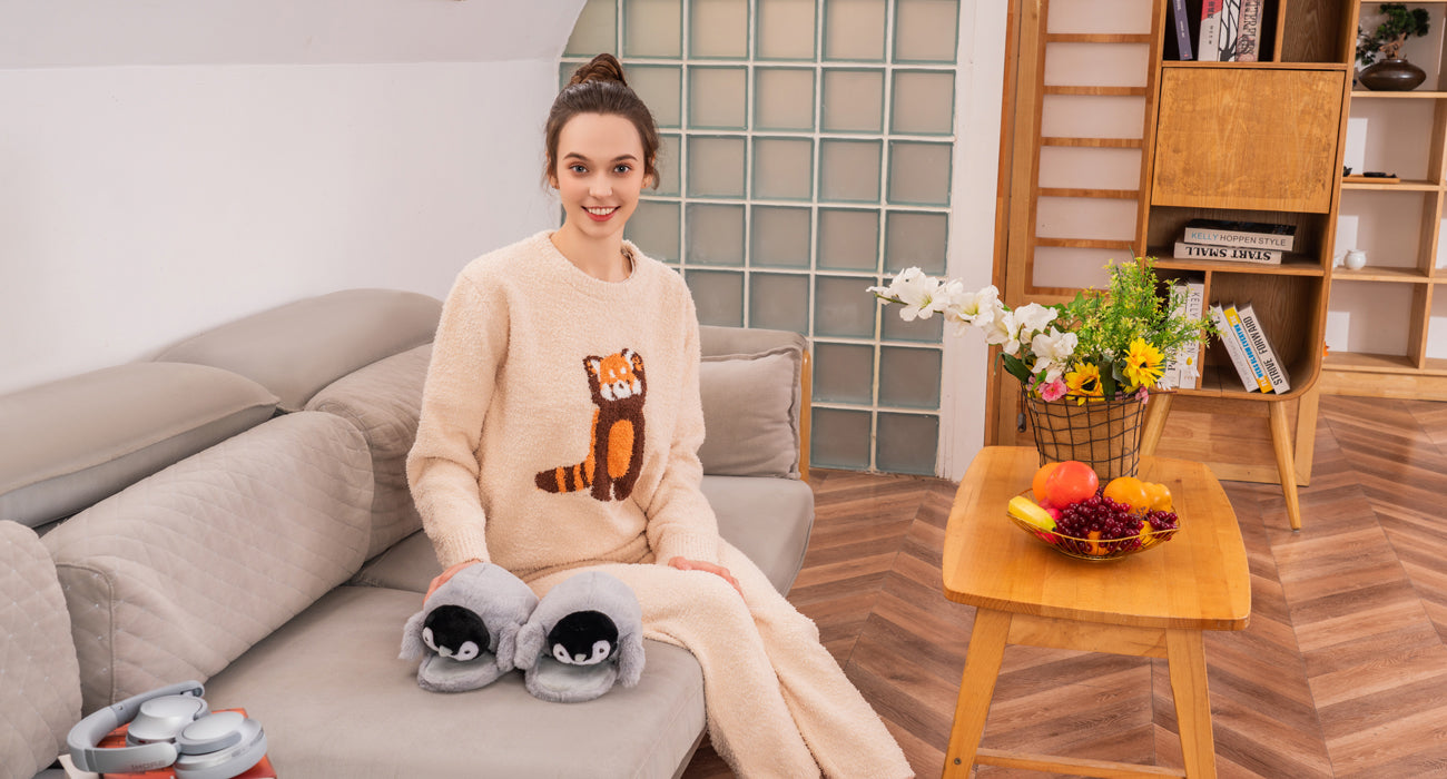 Cute Penguin Slippers