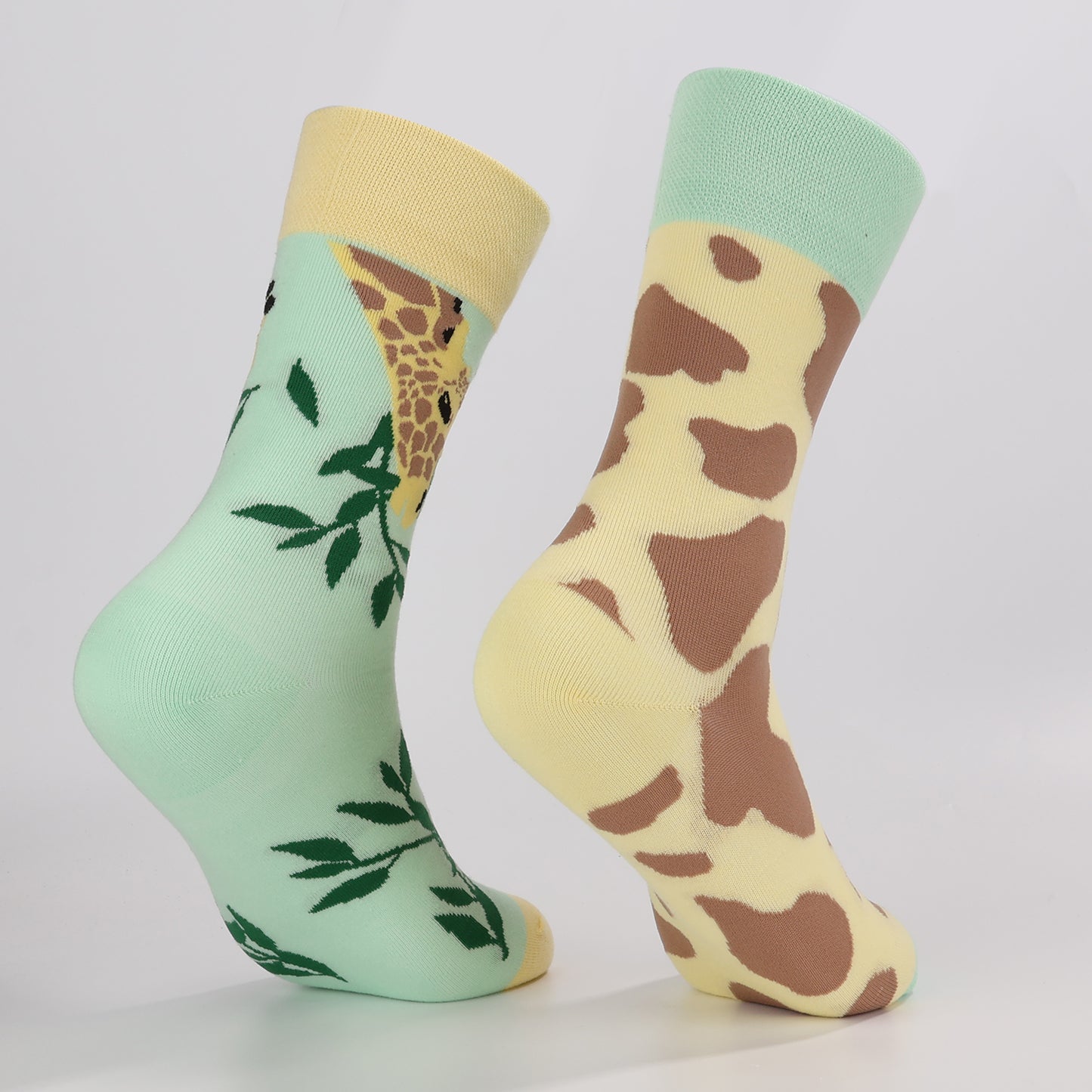 Giraffe Eating Grass Socks-2