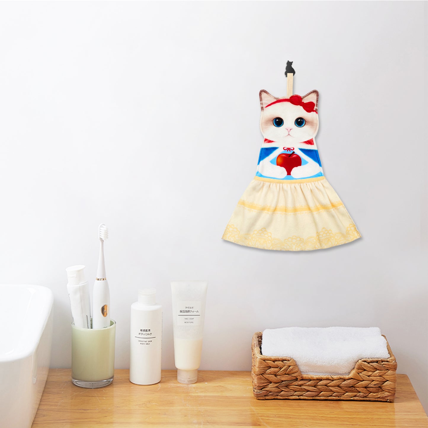 Fairy Tale Series Snow White，cat hand towel